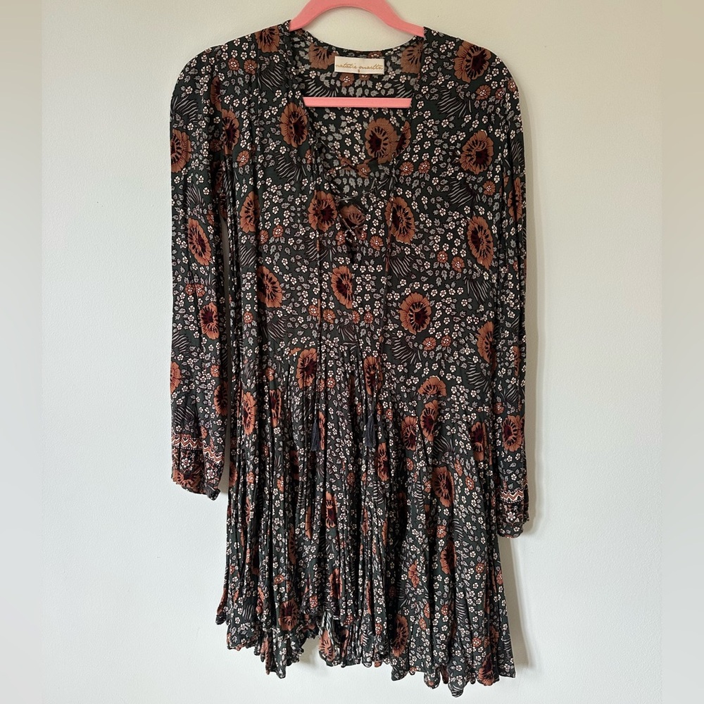 Natalie Martin Deep Green Floral Long-Sleeve Pleated Mini Dress